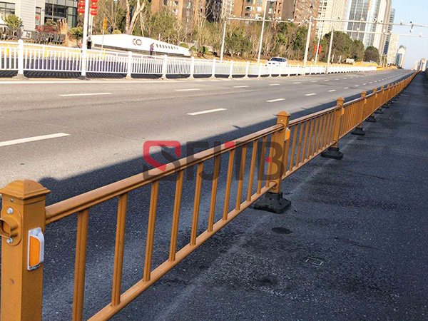 浙江杭州市臨時隔離護(hù)欄 浙江杭州市臨時隔離護(hù)欄